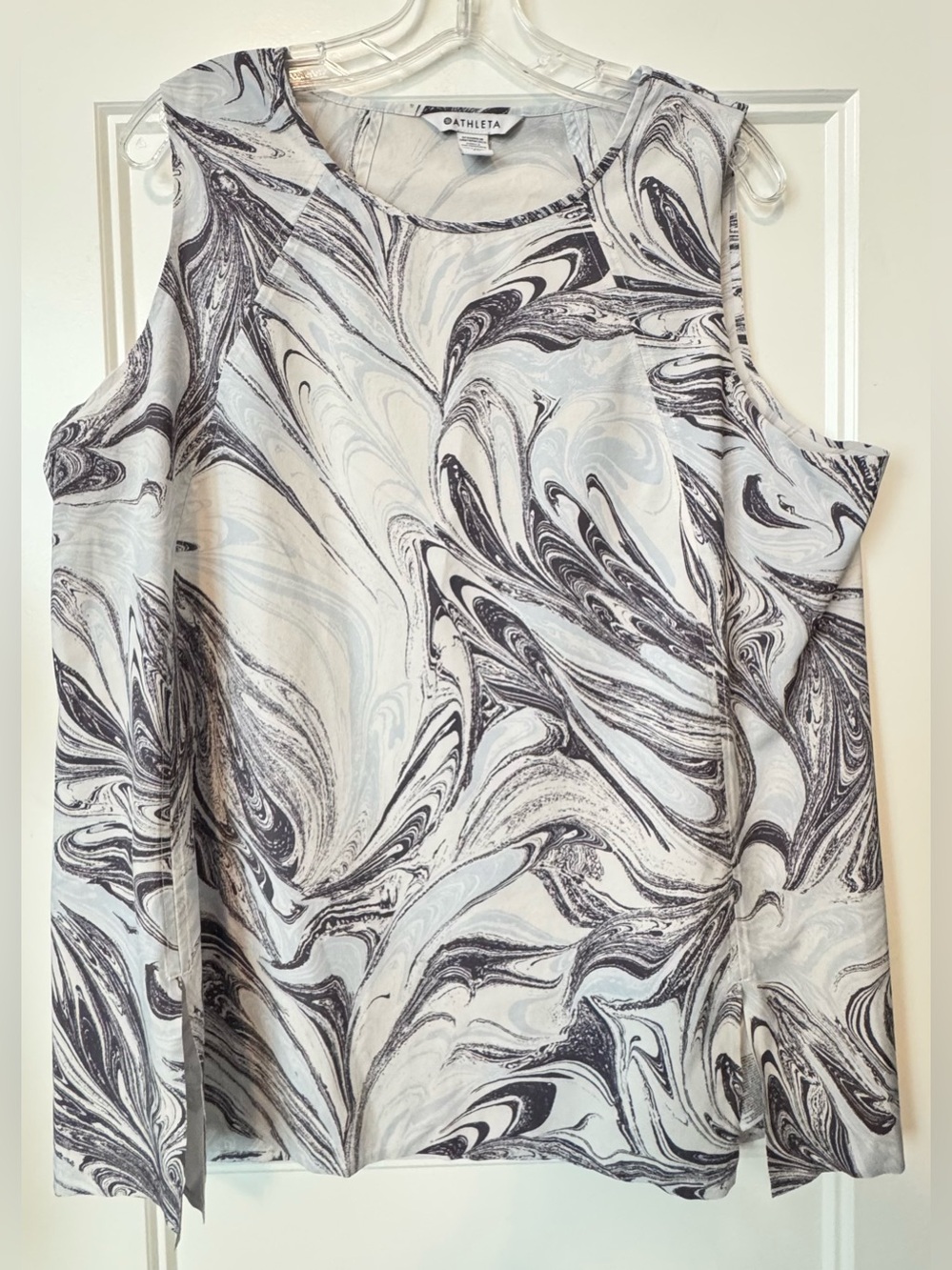 Athleta Marble Swirl Cold-Shoulder Tank in Black and White